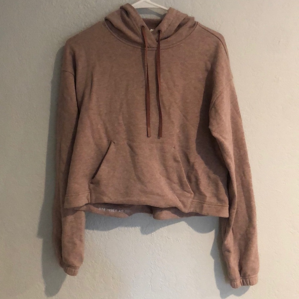 BRAND NEW! Lulu lemon, cinched-back, hoodie.